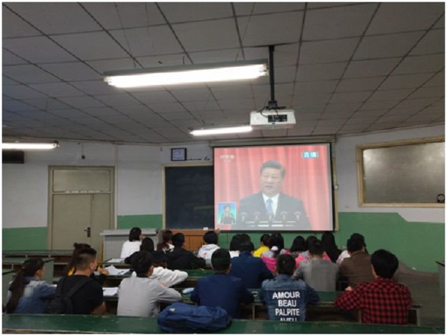 韦德官方网站研究生应用数学党支部学习习近平总书记近期讲话精神